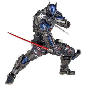 AMAZING YAMAGUCHI Arkham Knight Action Figure #024 Model PVC Bat 17cm Collection Movable Anime Figurine Toys for Child‘s Gifts acacuss