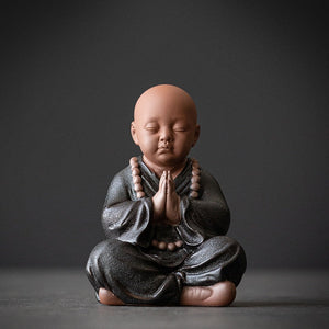 Black Pottery Buddhist Monks Miniature Figurines Buddha Statue Sculpture Fairy Ornaments Meditation Home Garden Docor Decoration acacuss
