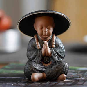 Black Pottery Buddhist Monks Miniature Figurines Buddha Statue Sculpture Fairy Ornaments Meditation Home Garden Docor Decoration acacuss
