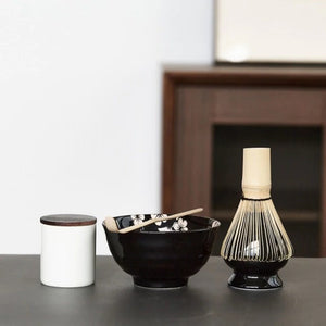 Chawan Matcha bowl with spout acacuss