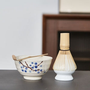 Chawan Matcha bowl with spout acacuss
