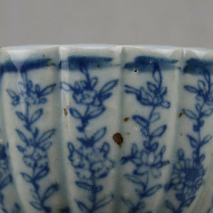 Chinese Old Blue and White Flower Pattern Lotus-Mouth Porcelain Tea/wine Cup Desk Decoration Home Decor acacuss