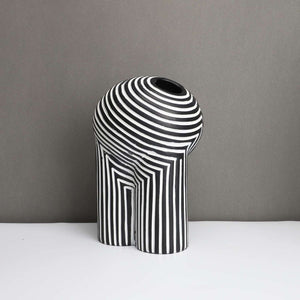 Creative Black-and-white Striped Vases European-style Flower Arrangement Model Room Hotel Living Room Decoration Home Decoration acacuss