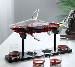 Creative European shark shaped glass craft art decanter thickened sealed high borosilicate glass wine bottle container acacuss