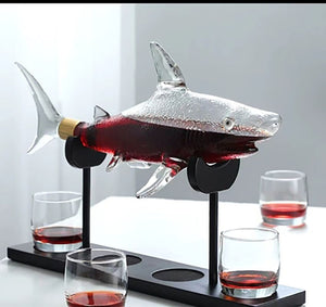 Creative European shark shaped glass craft art decanter thickened sealed high borosilicate glass wine bottle container acacuss