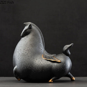 Creative Fat Horse Porcelain Statue Desk Ornaments Horse Ceramic Sculpture Living Room Decoration Crafts Vintage Home Decor acacuss