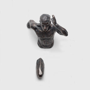 Creative Industrial Style Running Sculpture Resin Living Room Background Wall Decoration Hanging Run Figure Statue Sports Man acacuss