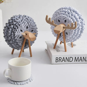 Elk Shape Drink Coasters Cup Pads Insulated Round Felt Cup Mats Creative Home Office Table Decor Art Crafts Gift 2023 New acacuss