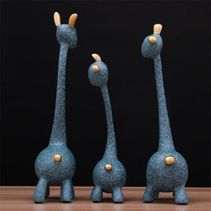Figurine Decorative Resin Statue For Home Decoration European Creative Wedding Gift Giraffe Statues Home Decor Sculpture acacuss