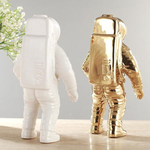 Gold Space Man Sculpture Astronaut Ceramic Vase Creative Modern Cosmonaut Model Ornament Statue Garden Tabletop Home Decoration acacuss