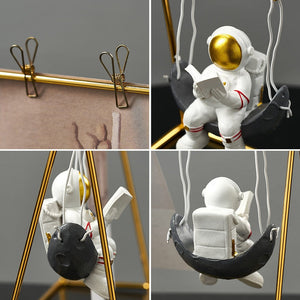 Kawaii Room Decoration Home Accessories Resin Embellishment Astronaut Model Swing Calendar Figurines Office Desk Decorative Gift acacuss