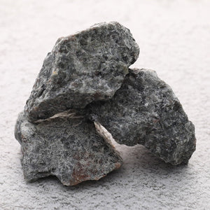 Natural Flame Fire stone Syenite containing fluorescent sodalite mineral rough crystal Long-wave UV 365NM Collection specimens acacuss