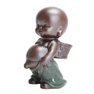 Purple Sand Tea Pet Ornaments Little Monk Ceramic Figures Tea Play Peeing Doll Tea Set Peeing Water Spray Accessories acacuss