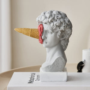 Resin Horse Head with Ice Cream Statue Figurines Classic Roman Greek Sculpture Interior Modern Art Ornament Decortion acacuss