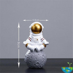 Resin Material Astronauts Ornaments Universal Cell Phone Stand Holder Christmas Gift Toys Home Office Desk Decor Birthday Gifts acacuss