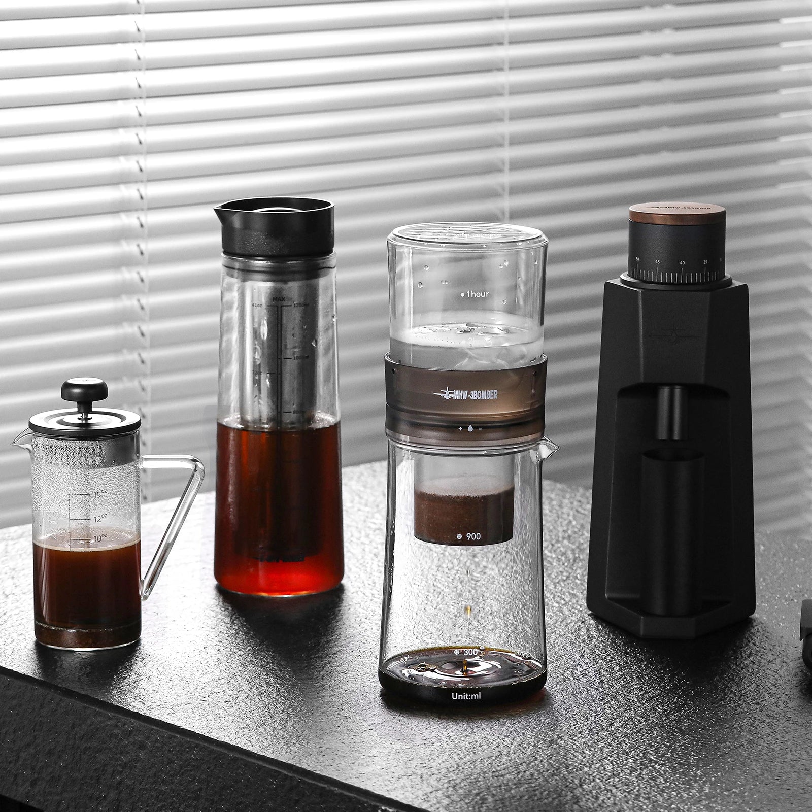 600ml Glass Cold Brew Coffee Maker Adjustable Flow Iced Drip Coffee Pot  with 100pcs Paper Filter Home Barista Camping Tools