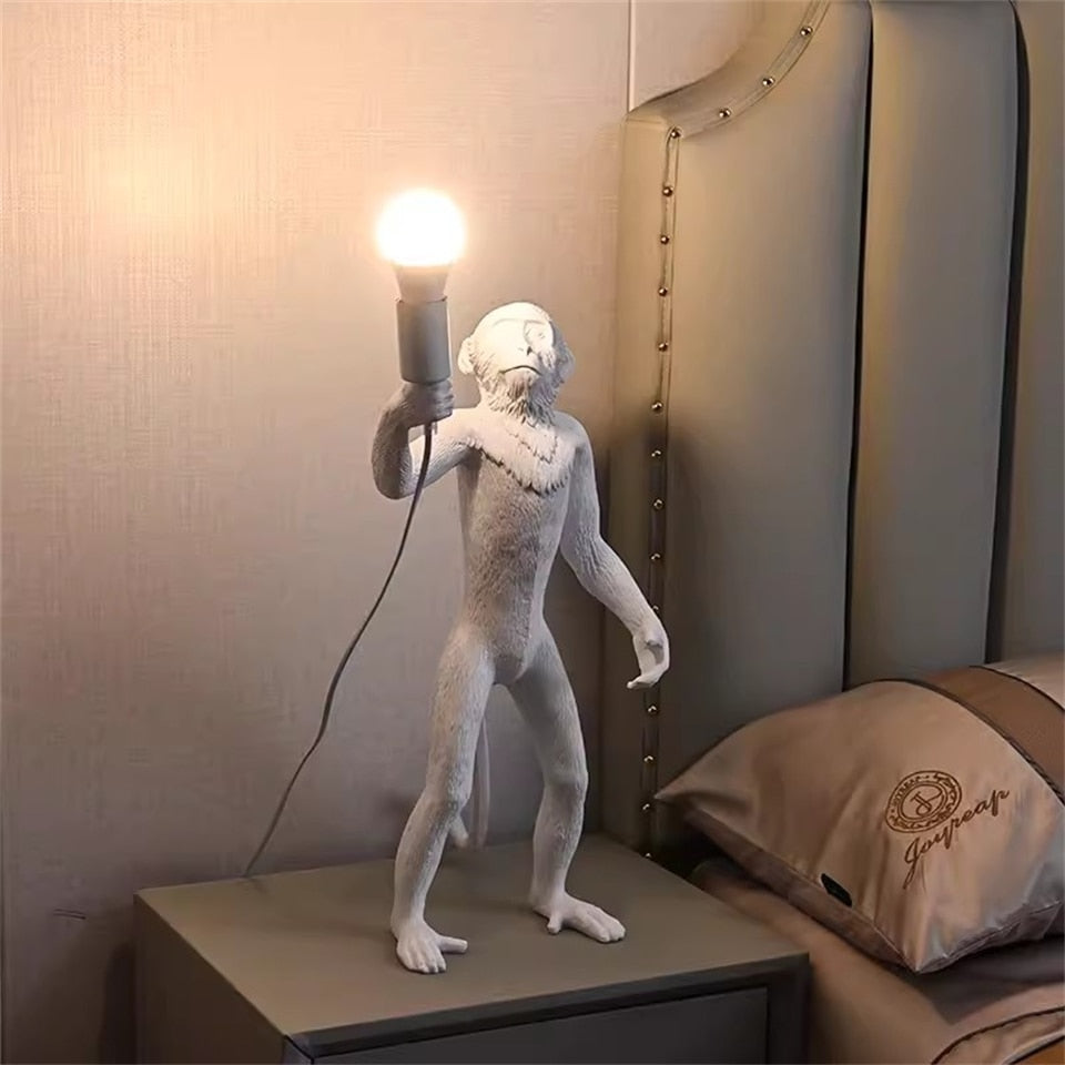 حديثة LED Art Monkey Floor Light Lead Lead Lade Lead for Living Parlor Room Room Lights Lights Home Interior Decor