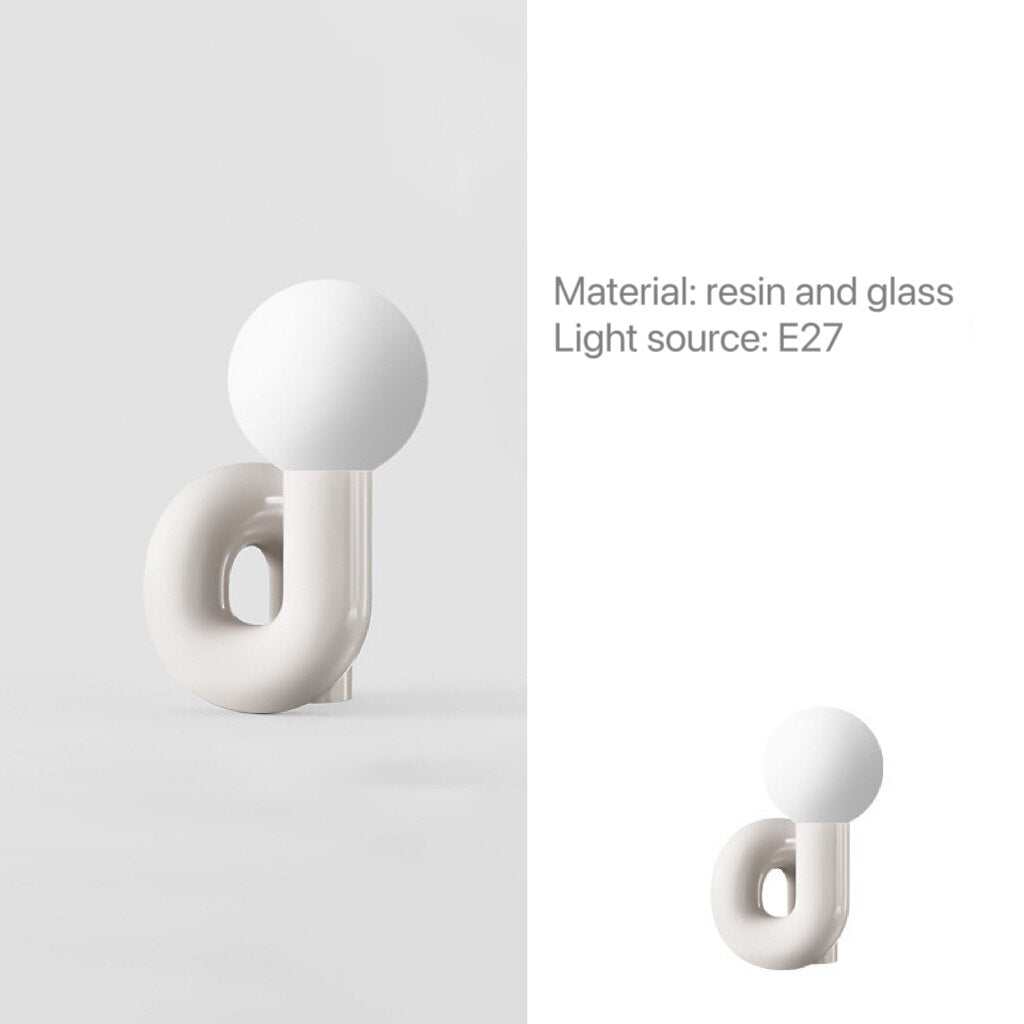 Lámpara de mesa de diseño moderna para el dormitorio Decoración de la entrada de la entrada del dormitorio Descripción lateral Bola de vidrio ligero decoración del interior del hogar