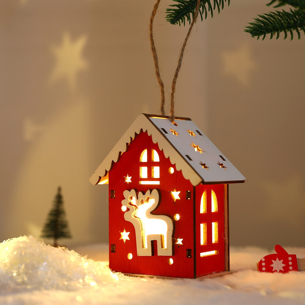 Neues Weihnachts-Holzhaus mit Anhänger, Schneemann, Elch, Weihnachtsmann, Bärenhaus, Beleuchtung, leuchtende Blockhütte, Weihnachtsdekoration
