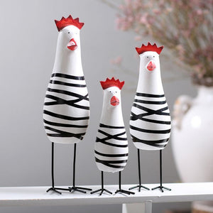 Stylish Painted Chicken Statue Handmade 3 Sizes Painted Chicken Ornament Carved Chicken Decoration 3Pcs/Set acacuss