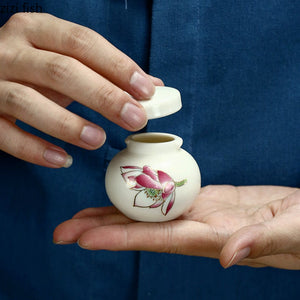 White Ceramic Jar Small Tea Caddy Storage Tank Moisture-proof Sealed Jar Tea Tins Tea Container Storage Box Candy Jars Tea Can acacuss