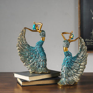 European creative Peacock dance resin handicraft decoration wedding room living room TV cabinet porch luxury decoration acacuss