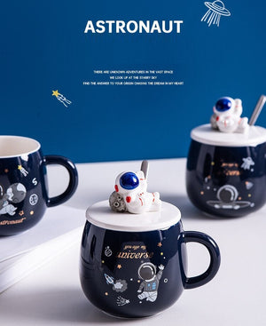ACACUSS Handmade Astronaut Large MUG for men with Lid For Coffee and Tea 450 Ml - ACACUSS