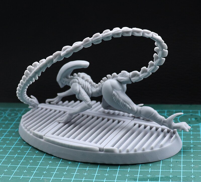 100mm 75mm Resin Model Kits Female Alien Figure Sculpture Unpainted No Color DW-053 acacuss