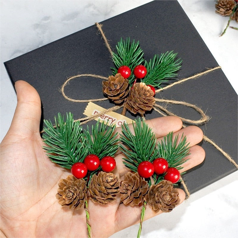 10Pcs Mini Simulation Christmas Pine Picks Stems Artificial Pine Needle Berry Plant for Xmas Party Home Decor Hanging Pendant acacuss