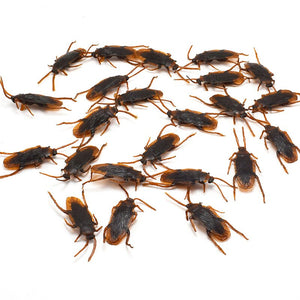 12pcs Artificial Fake Cockroach Halloween Props Funny Trick Joke Toys Lifelike Roaches Bug Halloween Spoof Decoration Gift acacuss
