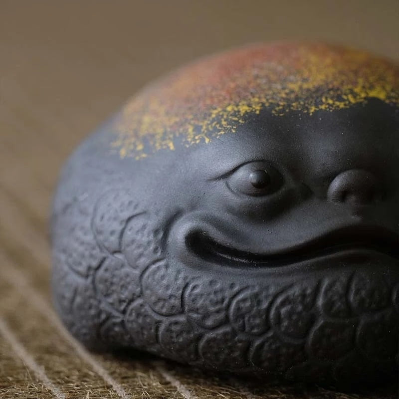 1Pcs Purple sand golden toad tea pet can raise lucky tea to play tea table accessories tea figurine teapets Purple Clay Zen acacuss