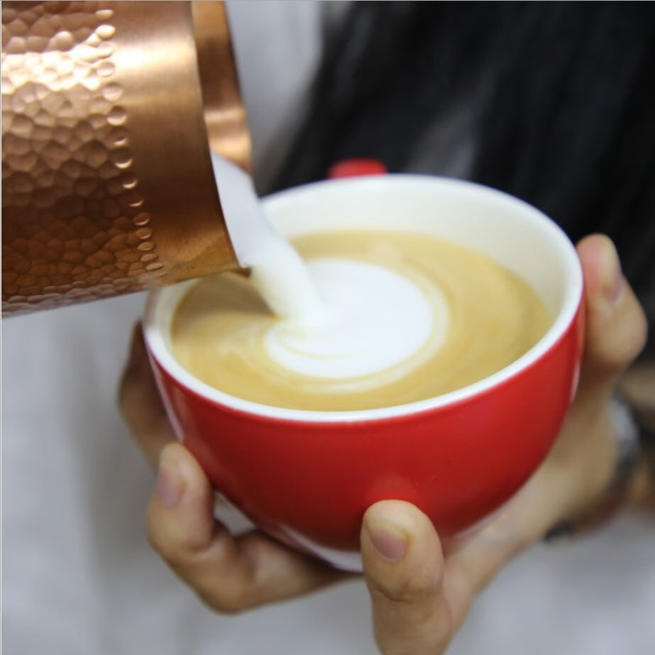 1pc 400ml pure copper hand made Embossing Milk Pitcher/Jug Latte Art Pitcher tea cup for barista acacuss