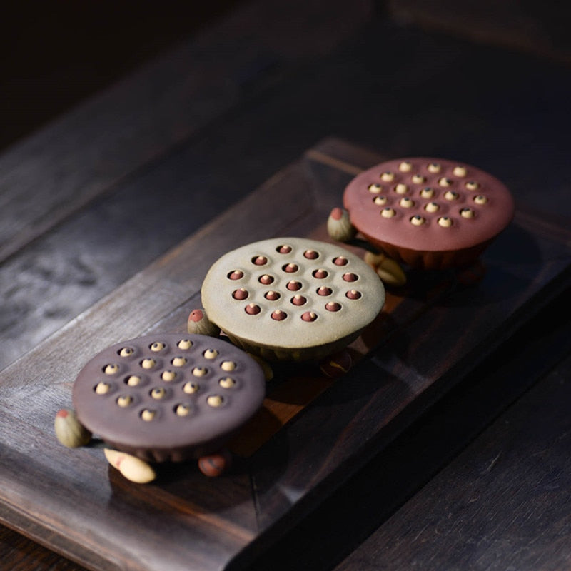 1piece Mascot of Lotus Seat Tea Pet Accessories Purple Clay Home Decoration Gift Luck Home Furnishing Articles acacuss
