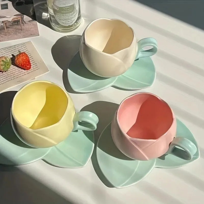 2PCS Cup Saucer Set Flower Shaped Ceramic Coffee Cups Tulip Teacup Saucer Ceramic Drinking Cups Oatmeal For Breakfast Tea Praty acacuss