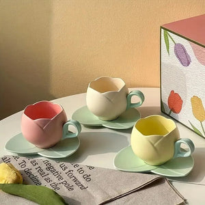 2PCS Cup Saucer Set Flower Shaped Ceramic Coffee Cups Tulip Teacup Saucer Ceramic Drinking Cups Oatmeal For Breakfast Tea Praty acacuss