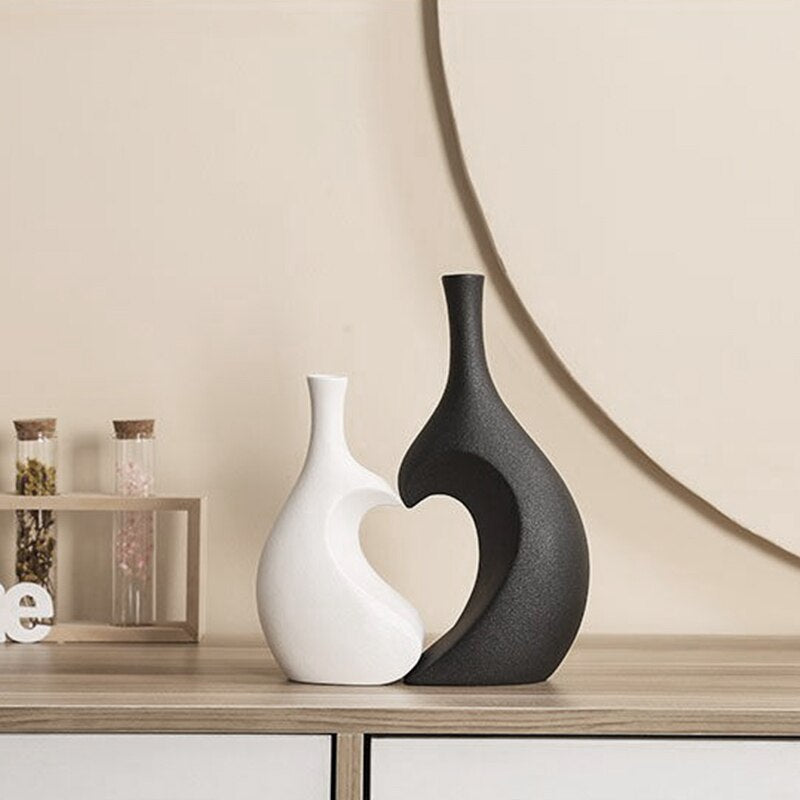 2Pcs/Set Ceramic Embrace Heart-shaped Vase for Pampas Grass Dried Flower Nordic Living Room Home Decoration Accessories Tabletop acacuss