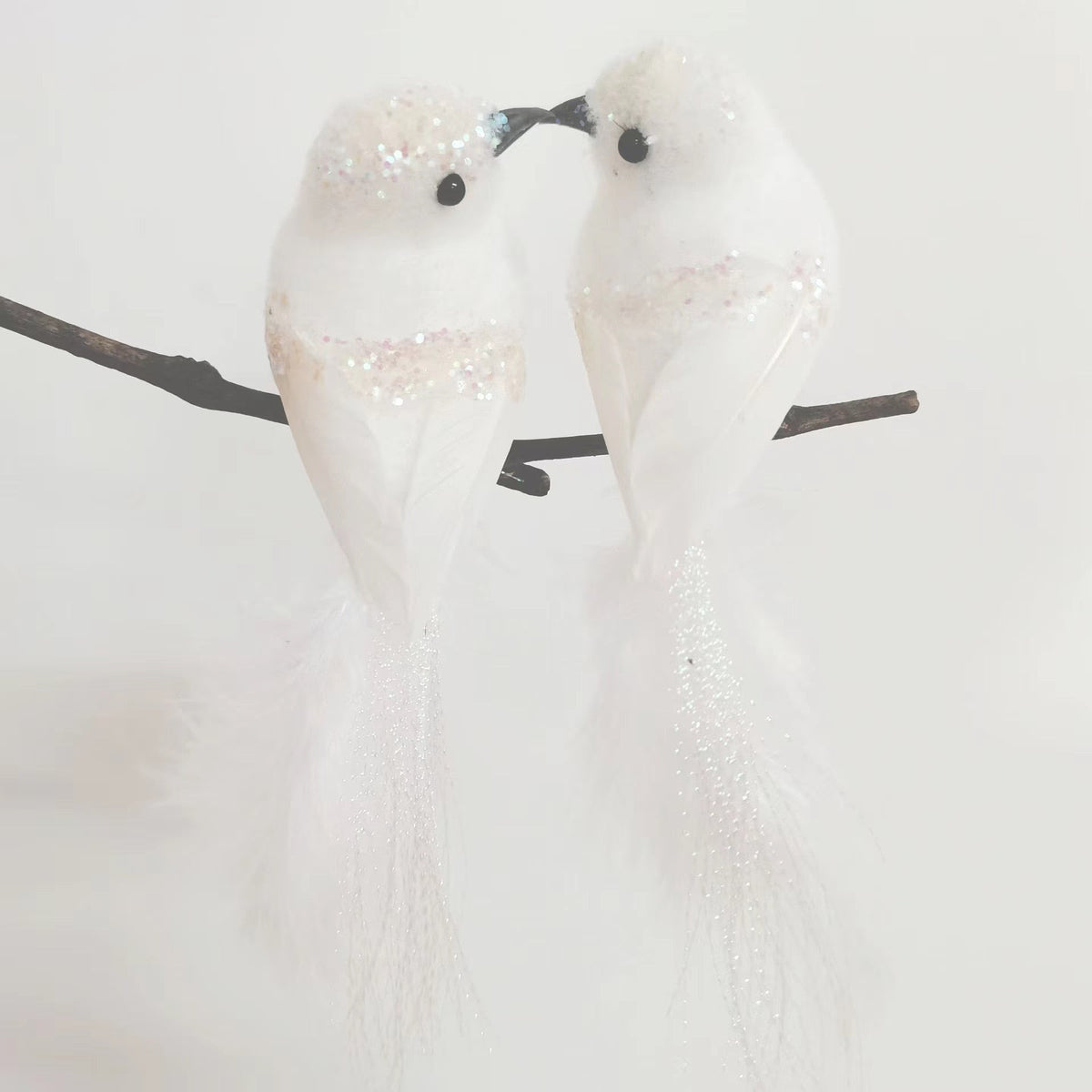 2pcs Simulation Feather Birds with Clips for Garden Lawn Tree Decor Handicraft Red Birds Figurines Christmas Home Decoration acacuss