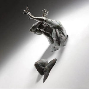3D Through Wall Figure Sculpture Resin Electroplating Imitation Copper Abstract Climbing Man Statue Living Room Home Decoration acacuss