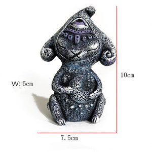 4 Styles New Biological Fantasy Resin Ornaments Garden Sculpture Artifact Three-eyed Alien Figurines Home Decoration Accessories acacuss
