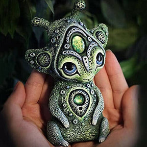 4 Styles New Biological Fantasy Resin Ornaments Garden Sculpture Artifact Three-eyed Alien Figurines Home Decoration Accessories acacuss
