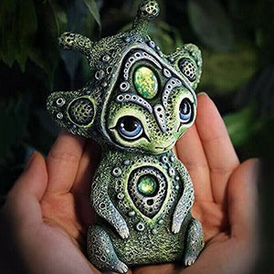 4 Styles New Biological Fantasy Resin Ornaments Garden Sculpture Artifact Three-eyed Alien Figurines Home Decoration Accessories acacuss