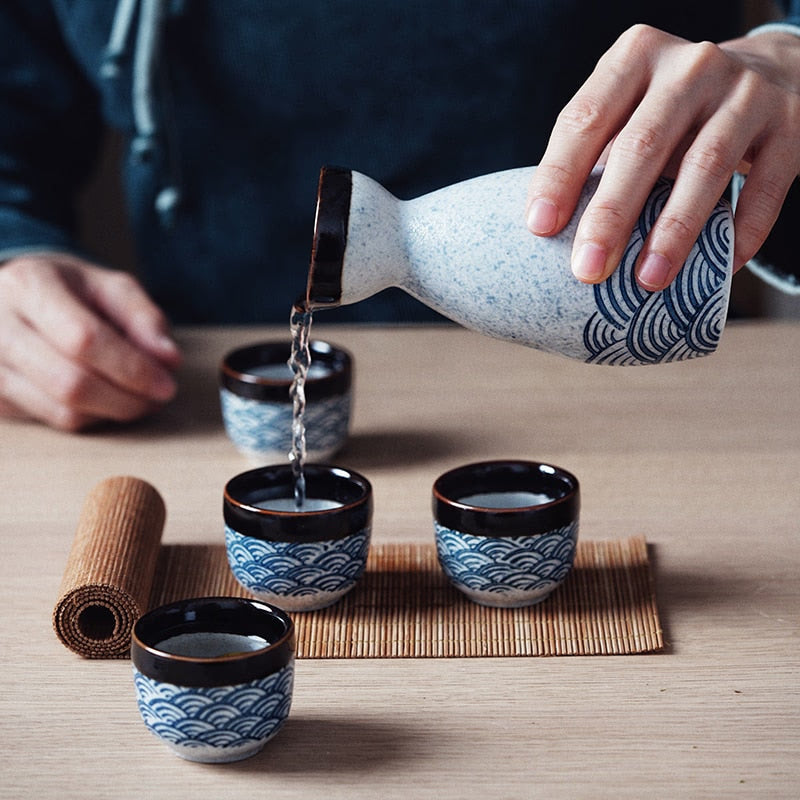 5Pcs Retro Japanese Sake Set Ceramic Flagon Liquor Cup 1 Pot 4 Cups Home Bar Sake White Wine Pot Creative Drinkware Gifts acacuss