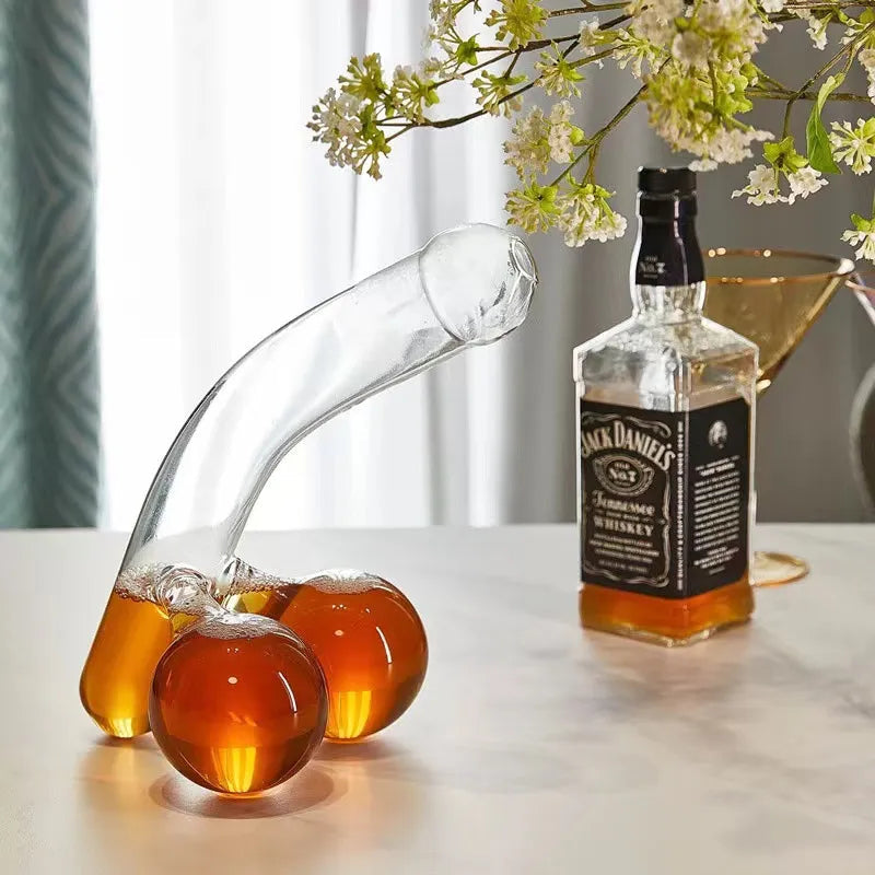 650ml Funny Unique Glass Decanter Wine Separator Whiskey Decanter Barware Glass Decanter Bachelorette Party Prop Home Decoration