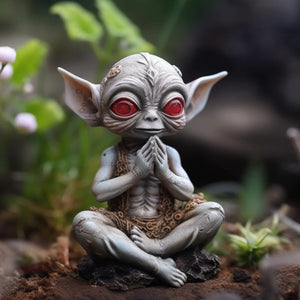 2023 New Alien Figurine Resin Fantasy Crafts Garden Halloween Decoration Aliens Statue Model Doll Elf Ornaments Children Gifts acacuss