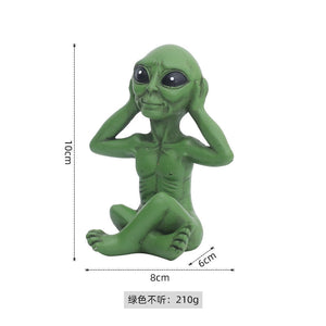 Alien Statue Outdoor Space Alien Ornaments Garden Resin Statue Figurine Home Decoration Garden Yard Decoration Miniatures acacuss
