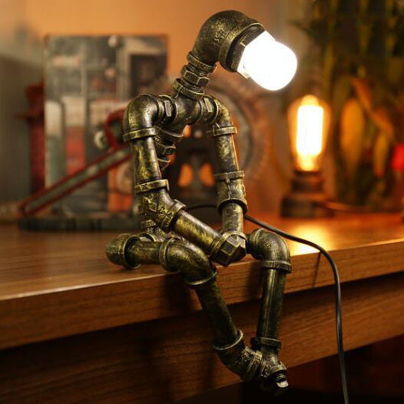 American SteamPunk Table Light Robot Table Lamp Vintage Loft Iron Pipe Desk Lamp Industrial Led Table Lamps Bedside Cafe Indoor Retro Decor acacuss