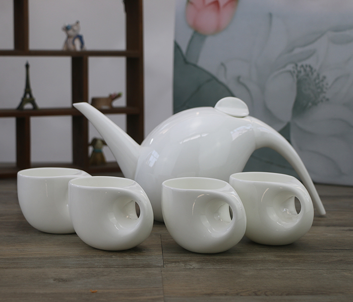 Art Deco Teapot acacuss