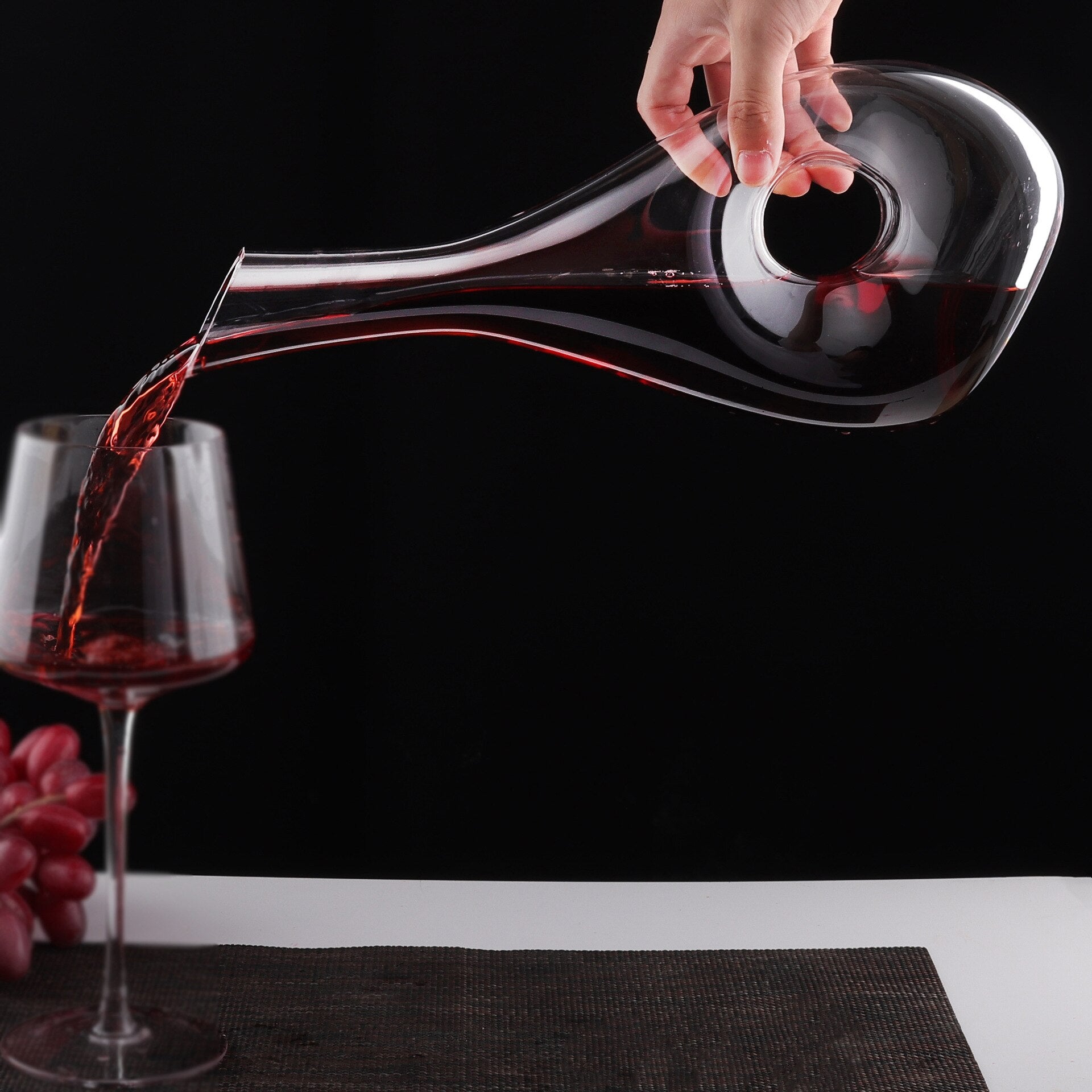 Big Decanter Handmade Snail Wine Decanter Creative Crystal Glass Wine Decanter Oblique Mouth Wine Dispenser acacuss