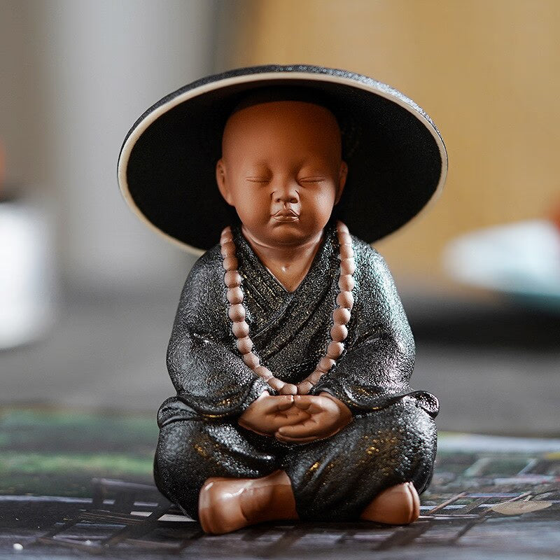 Black Pottery Buddhist Monks Miniature Figurines Buddha Statue Sculpture Fairy Ornaments Meditation Home Garden Docor Decoration acacuss