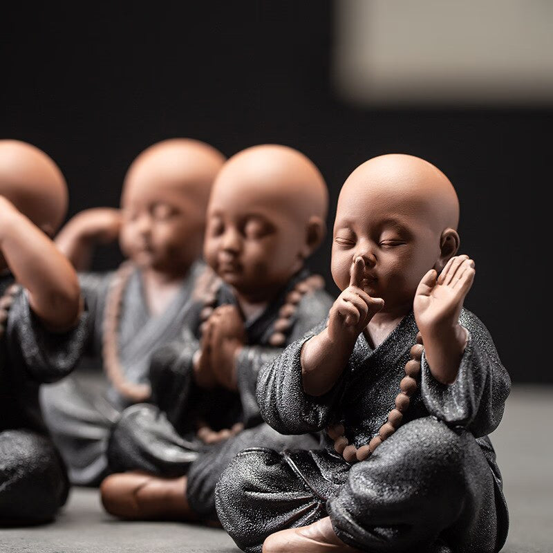 Black Pottery Buddhist Monks Miniature Figurines Buddha Statue Sculpture Fairy Ornaments Meditation Home Garden Docor Decoration acacuss